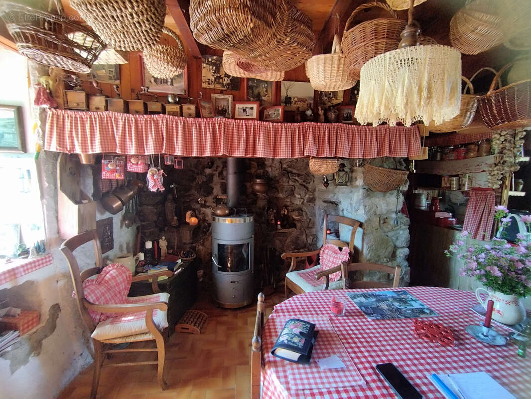 Maison à SAINT-MARCEL-LES-ANNONAY