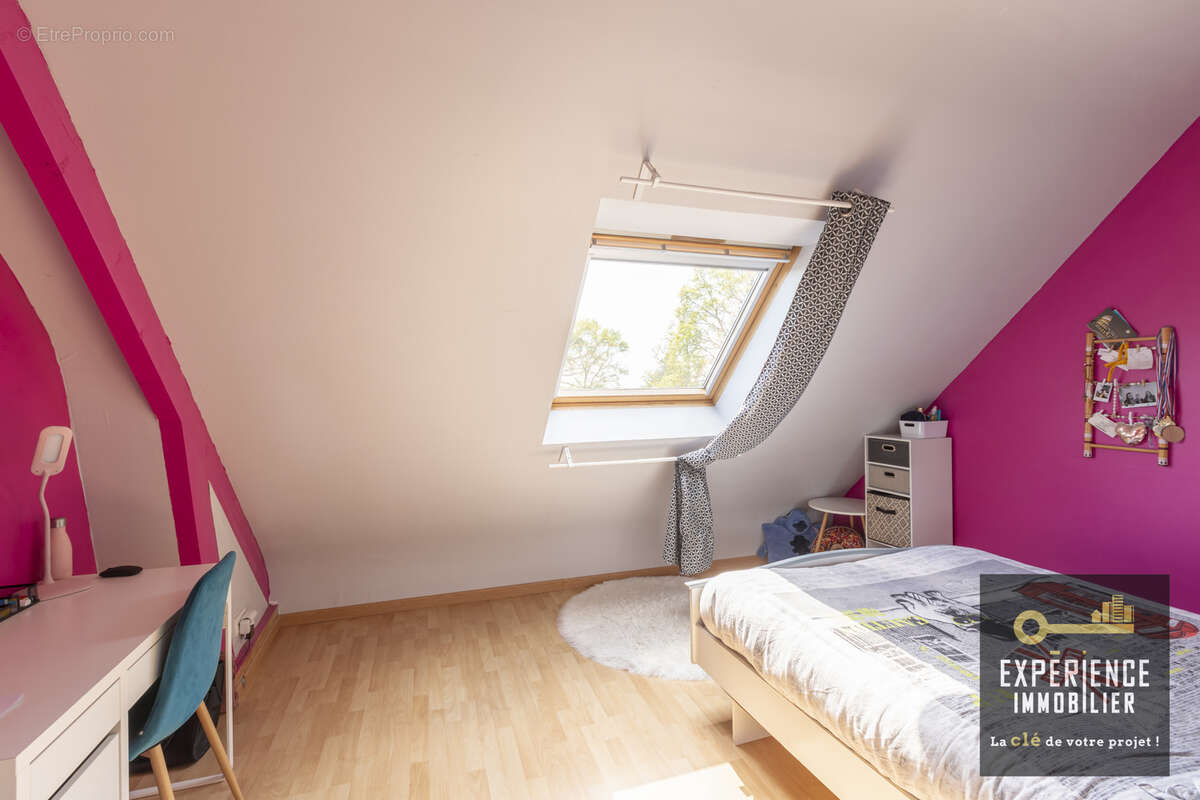 Maison à SAINT-VRAN