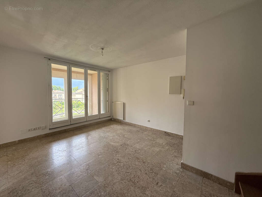 Appartement à RAMONVILLE-SAINT-AGNE