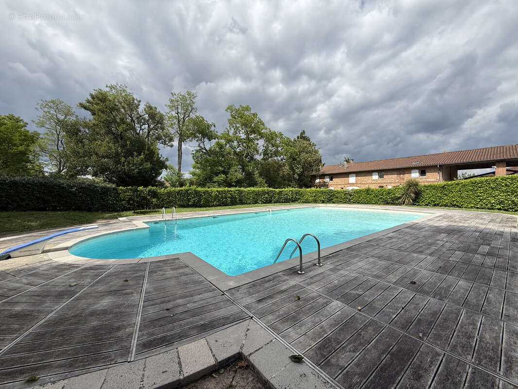 Appartement à RAMONVILLE-SAINT-AGNE