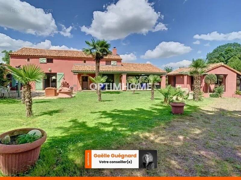 Maison à LE MAY-SUR-EVRE