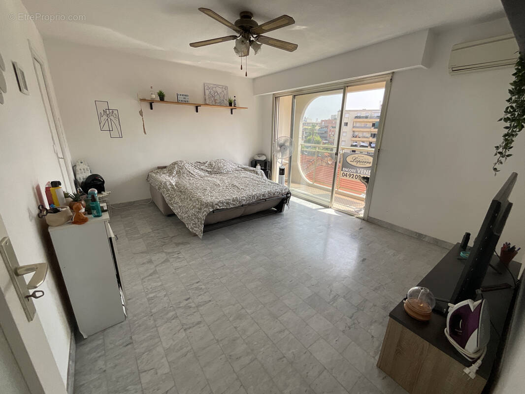 Appartement à CAGNES-SUR-MER