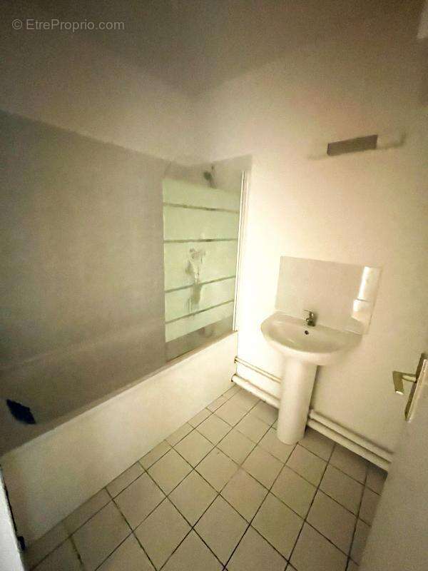 Appartement à SURESNES