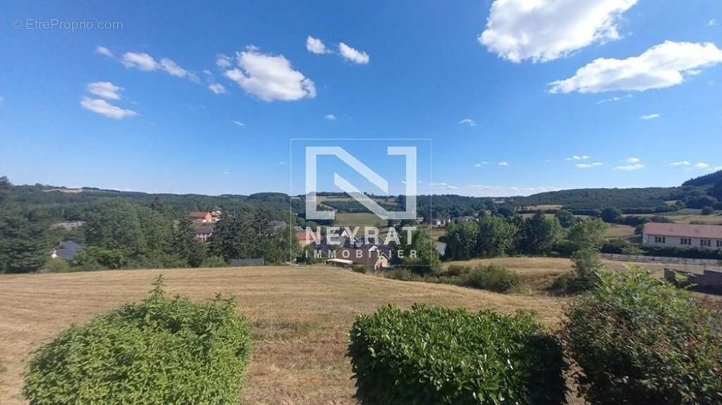 Maison à MOUX-EN-MORVAN