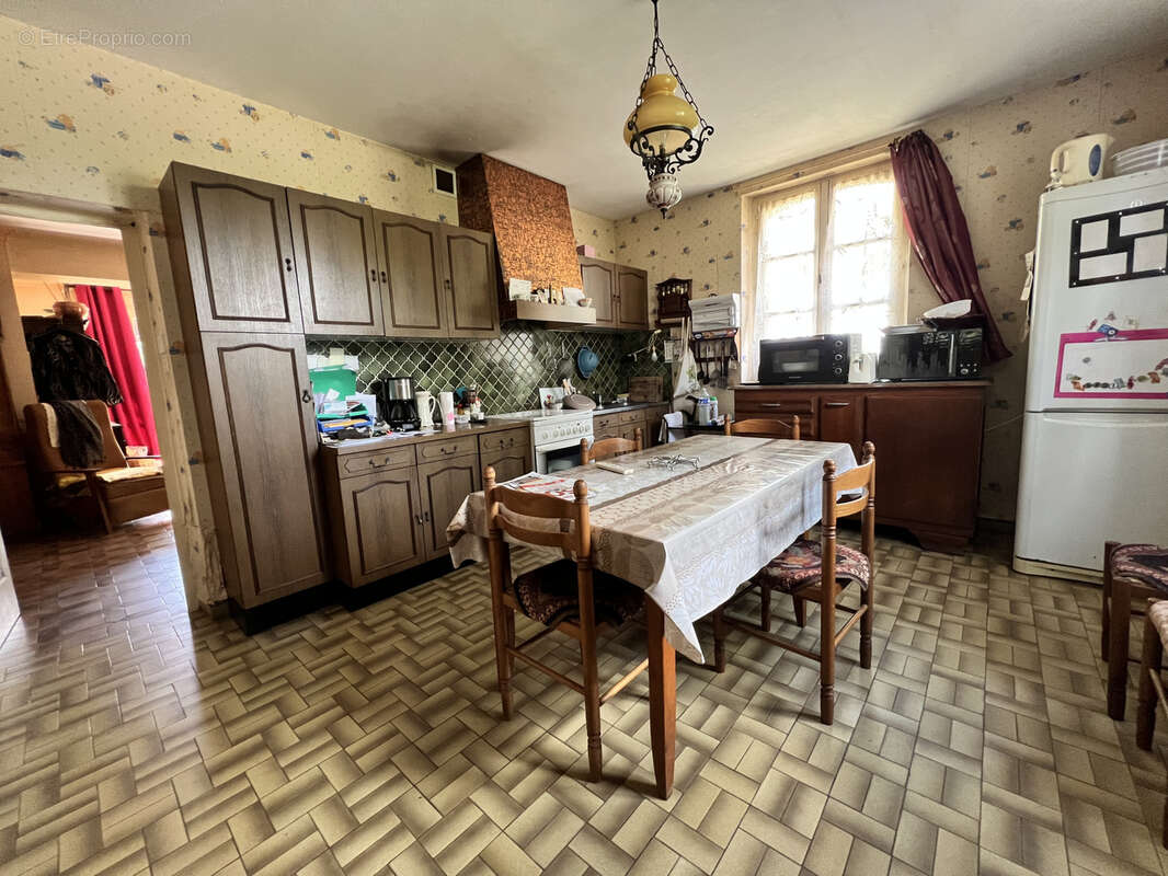 Maison à BAIN-DE-BRETAGNE