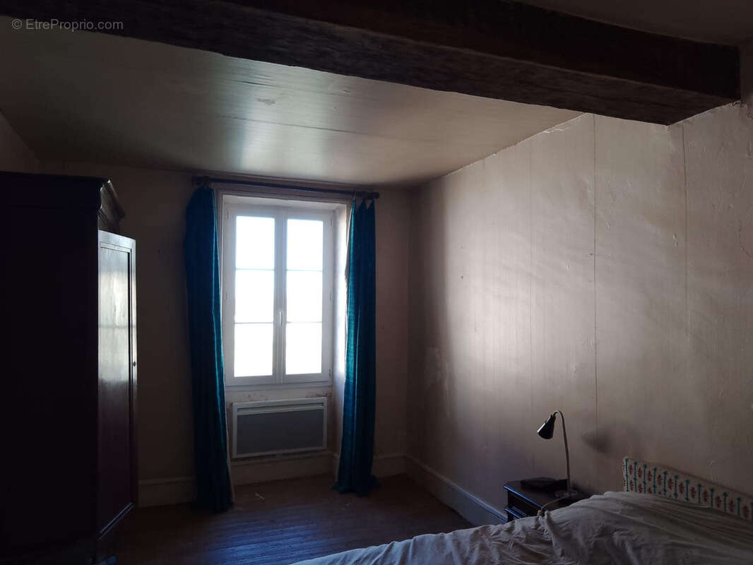 Maison à SAINT-REVERIEN