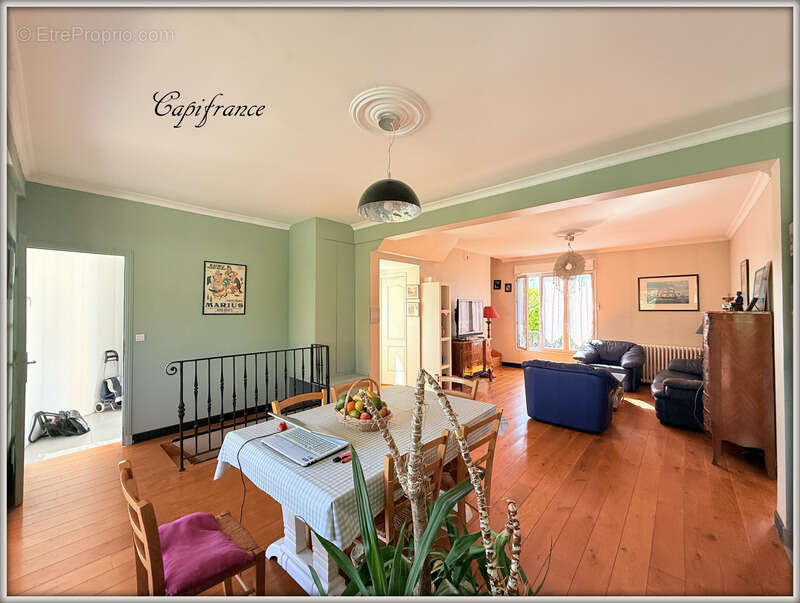 Maison à AULNAY-SOUS-BOIS