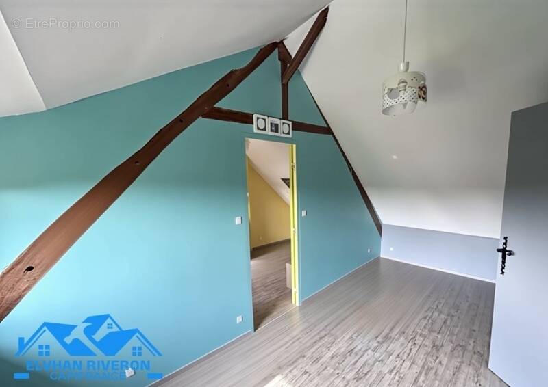 Maison à SAINT-SULPICE-DES-LANDES