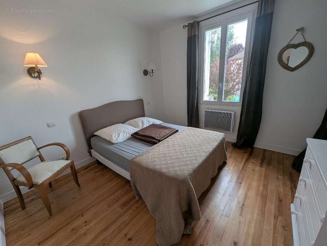 Maison à BEAUREGARD-DE-TERRASSON