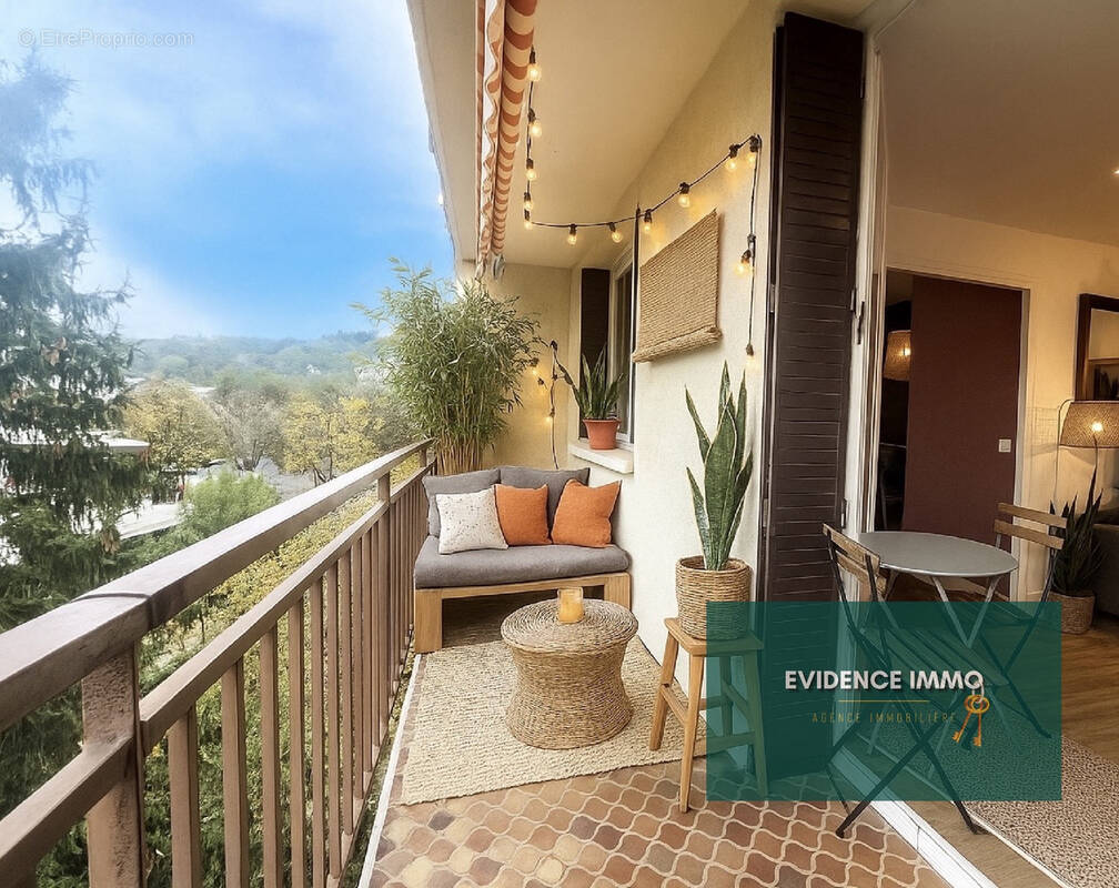 Appartement à BOURGOIN-JALLIEU