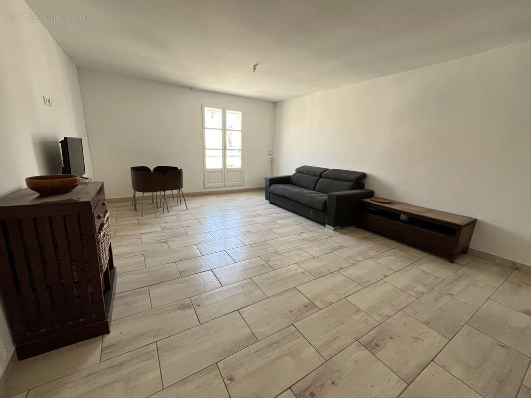 Appartement à ARLES