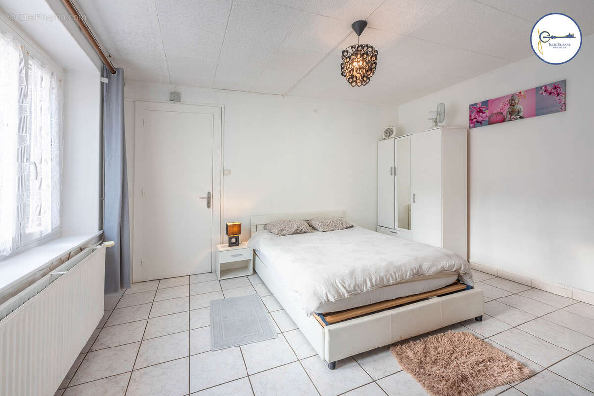 Maison à BAINS-LES-BAINS