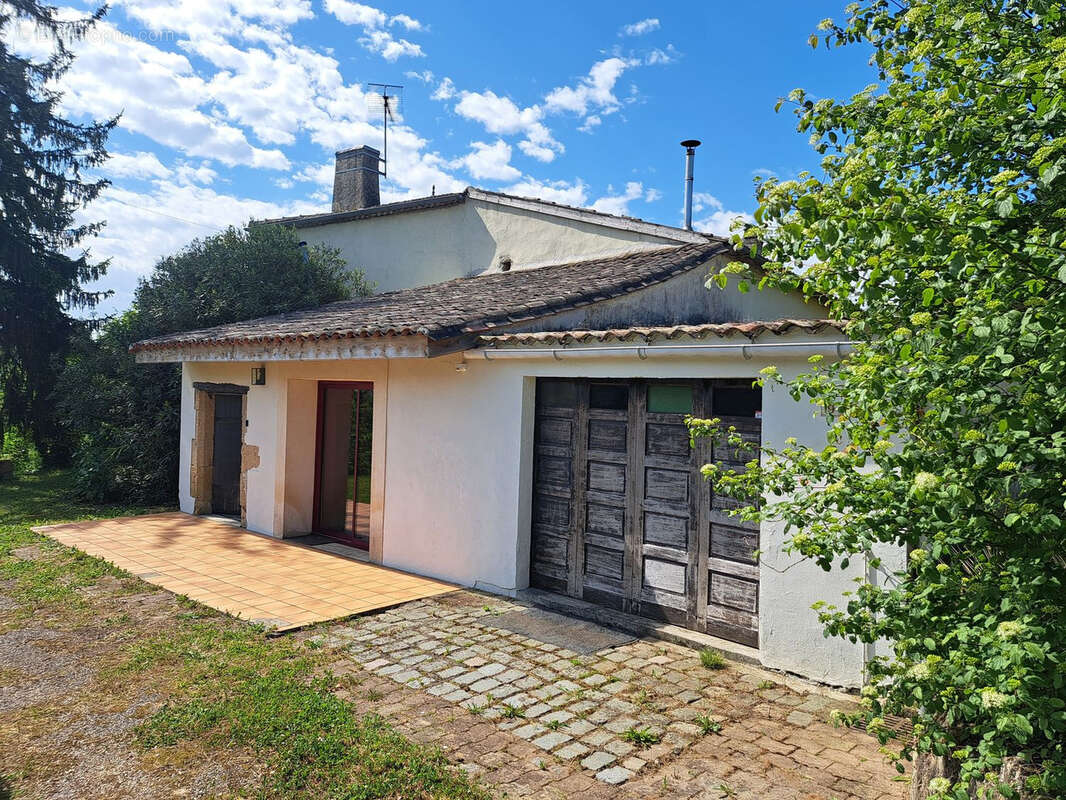 Maison à SAINT-MACAIRE