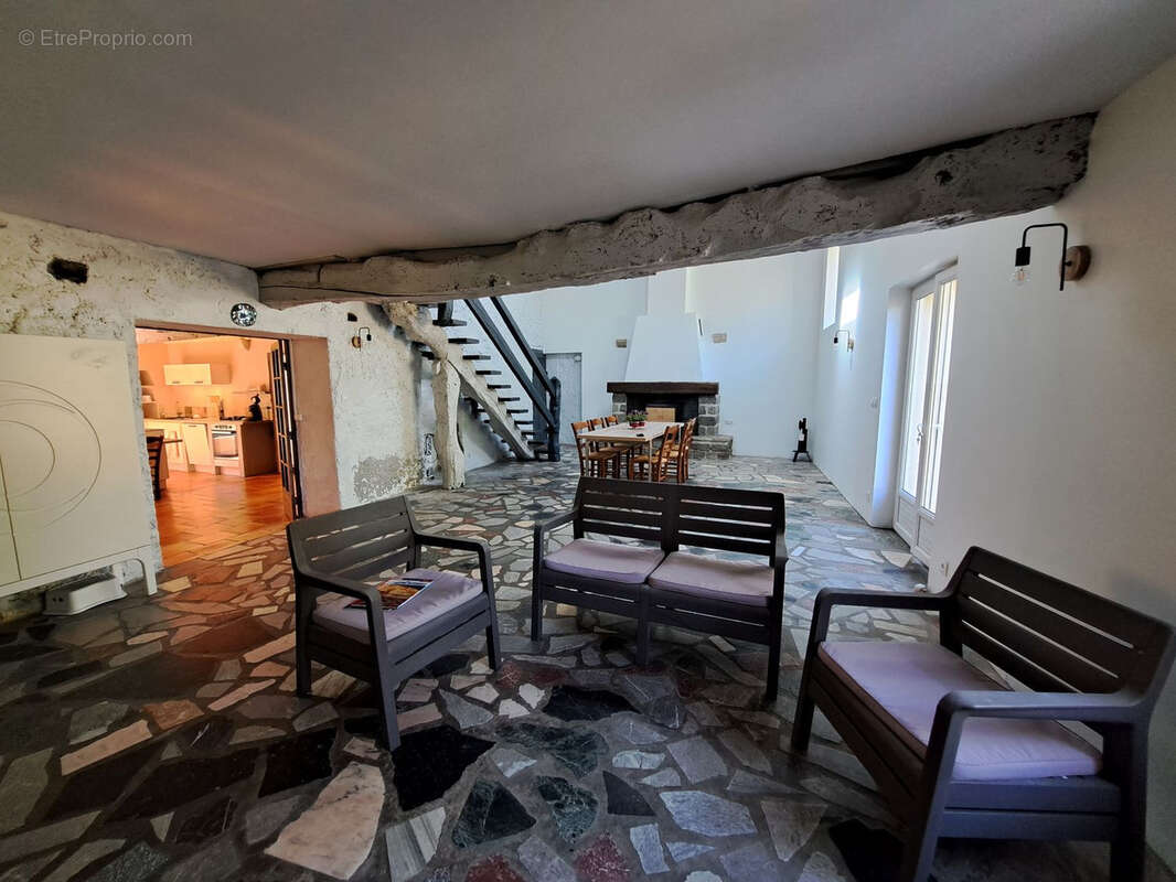 Maison à SAINT-MACAIRE