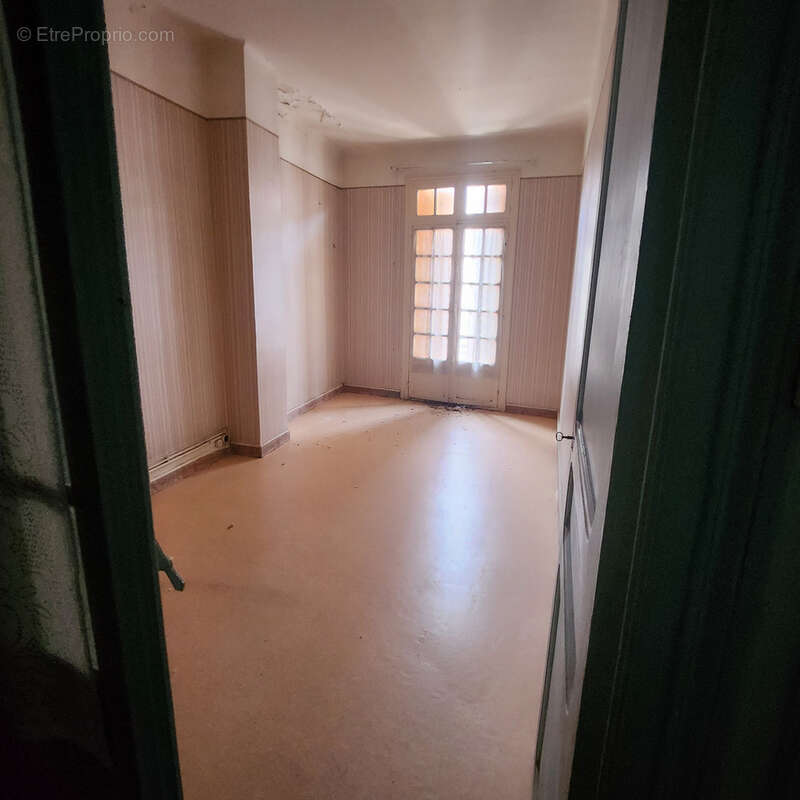 Appartement à ARLES-SUR-TECH
