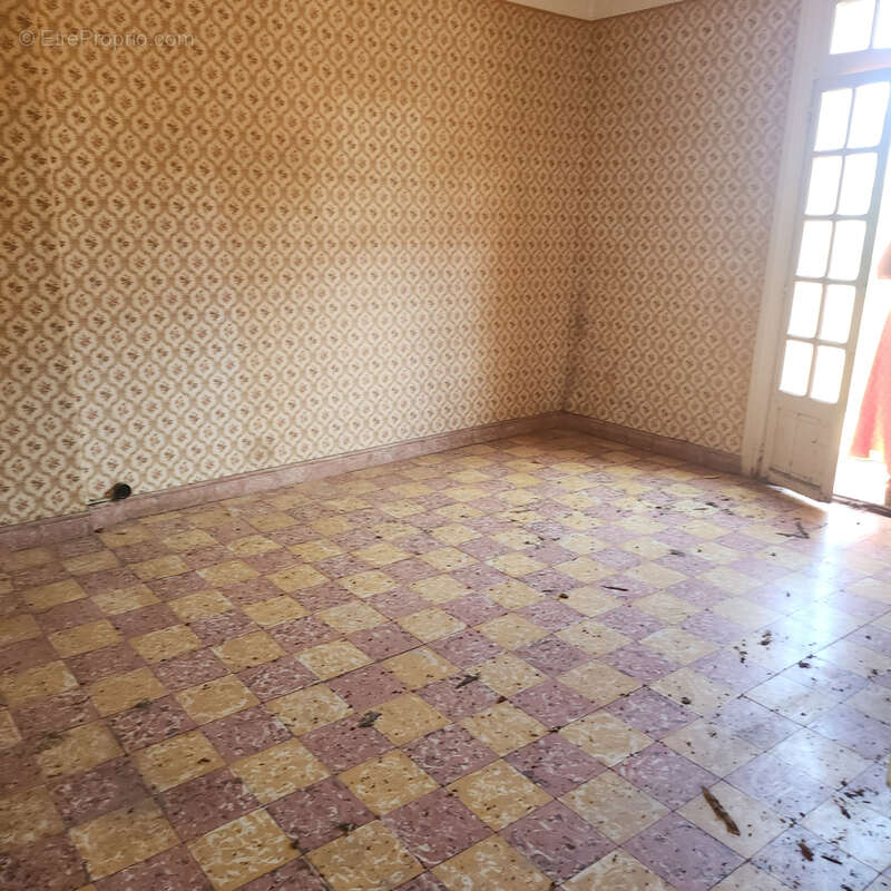 Appartement à ARLES-SUR-TECH