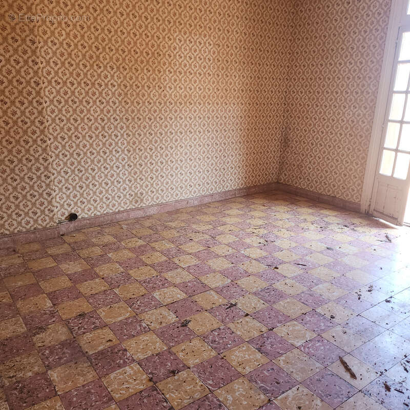 Appartement à ARLES-SUR-TECH