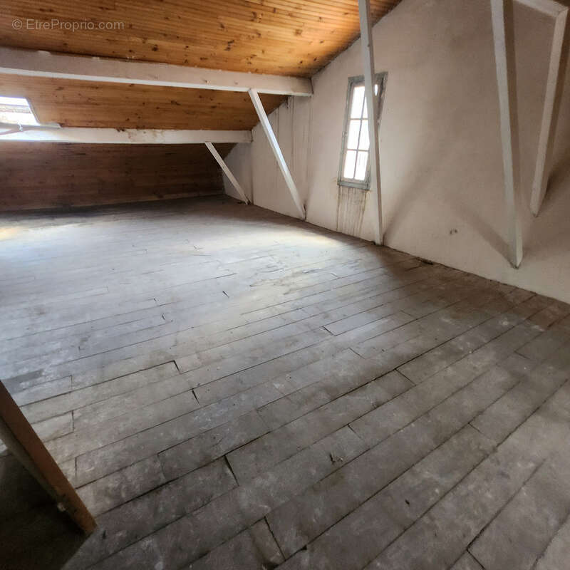 Appartement à ARLES-SUR-TECH