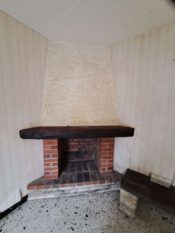 Maison à PONT-SUR-YONNE