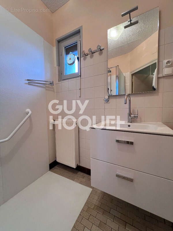 Maison à ISSY-L&#039;EVEQUE