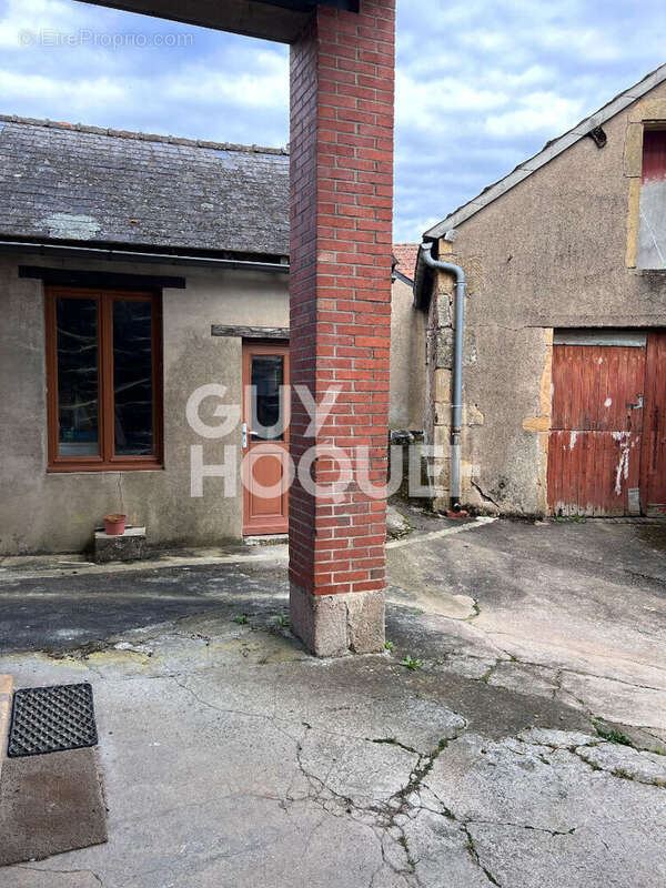 Maison à ISSY-L&#039;EVEQUE