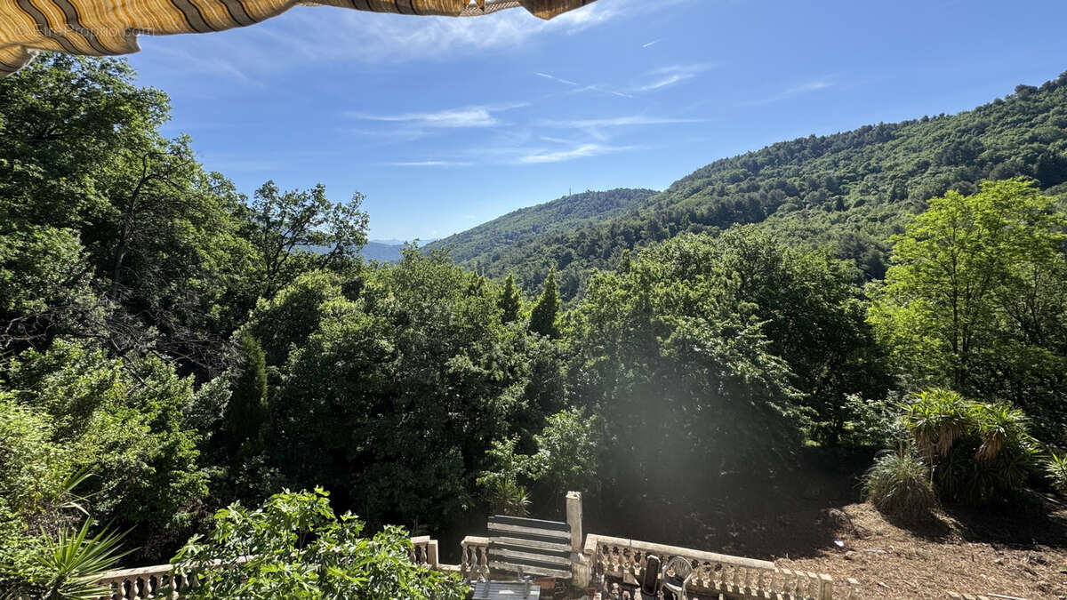 Maison à LE BAR-SUR-LOUP
