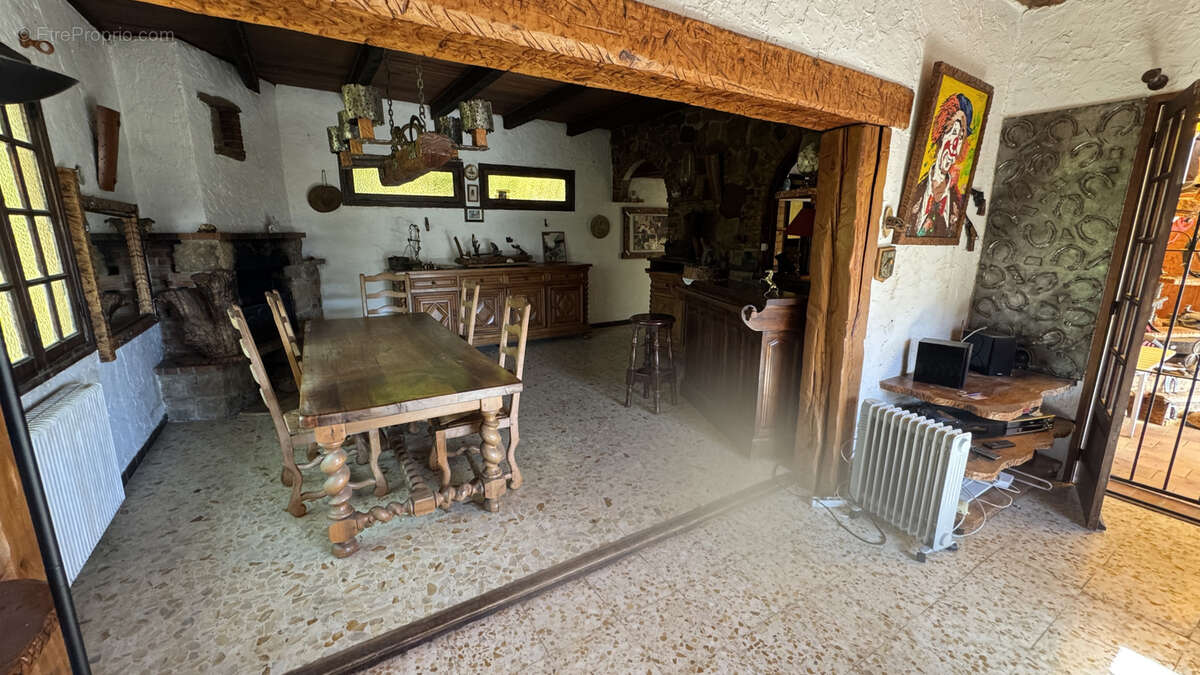 Maison à LE BAR-SUR-LOUP