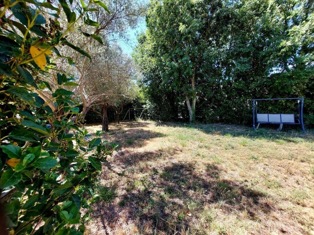 Maison à VILLETELLE