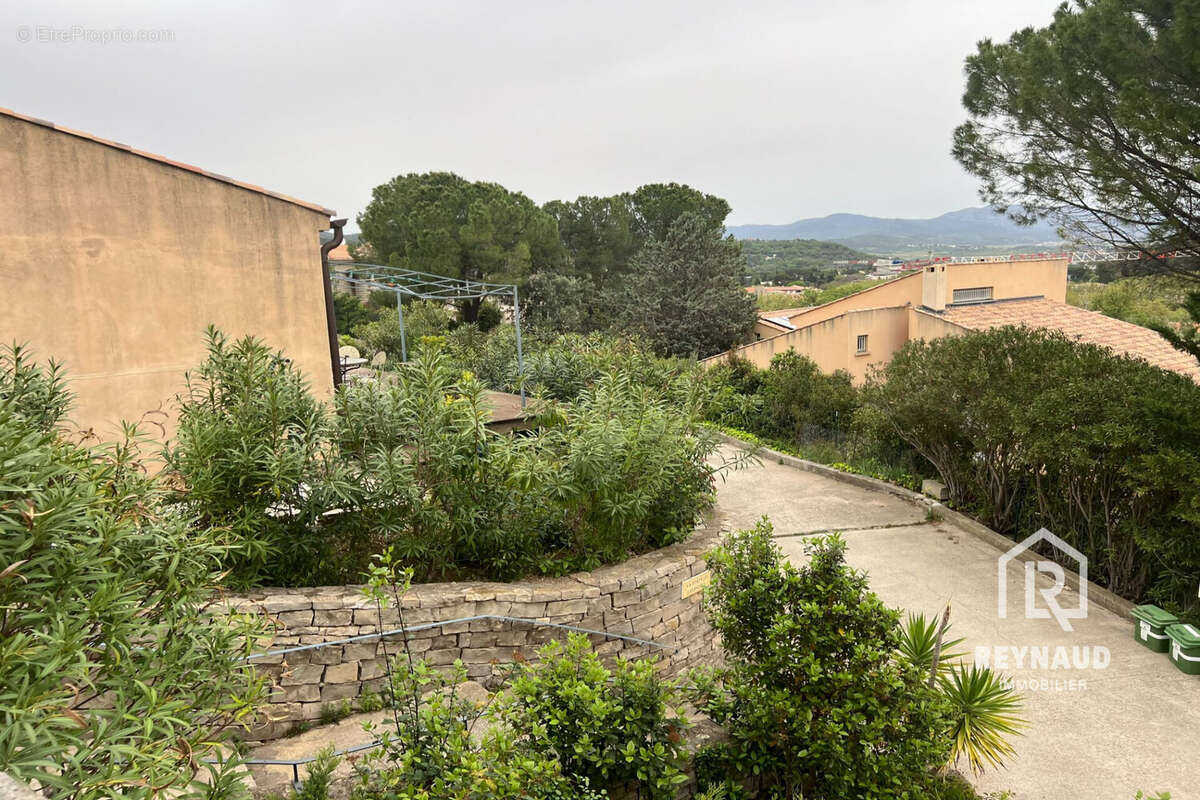 Appartement à CLERMONT-L&#039;HERAULT