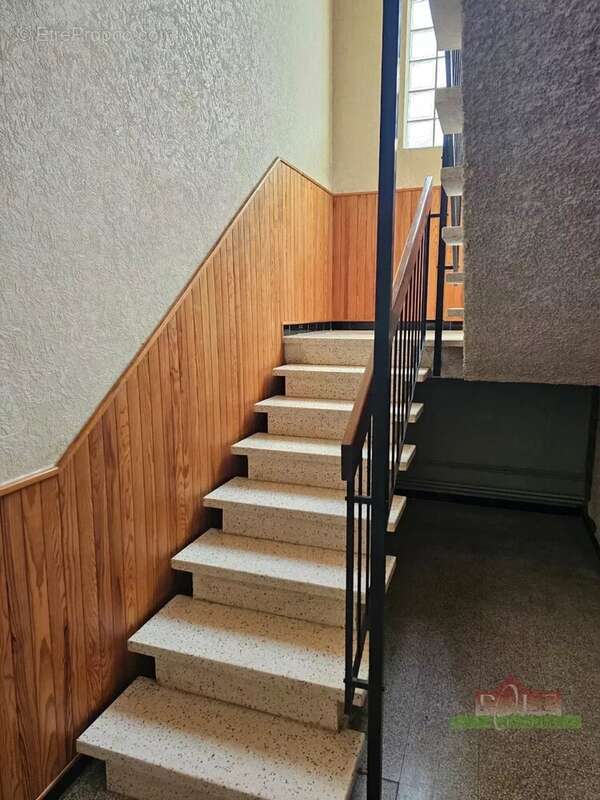 Maison à SALAISE-SUR-SANNE