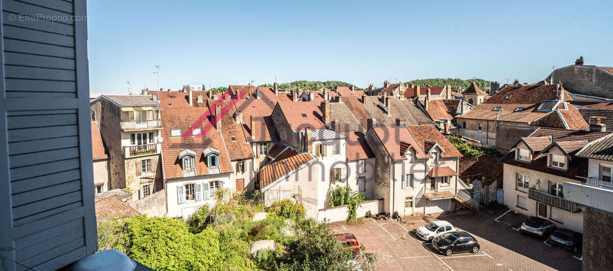 Appartement à LONS-LE-SAUNIER
