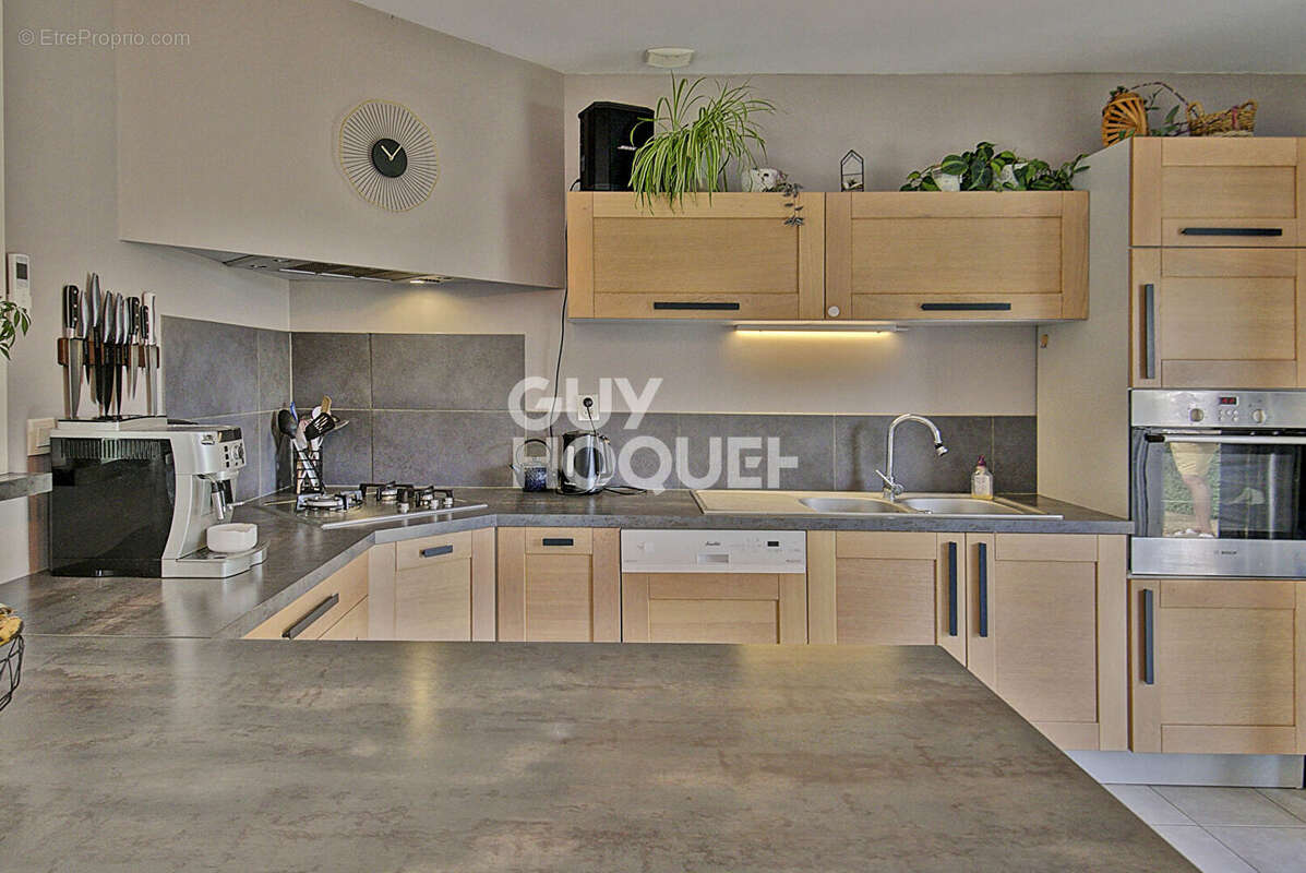 Maison à BOURGOIN-JALLIEU