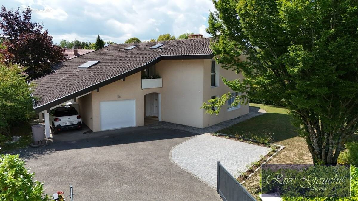 Maison à CHENS-SUR-LEMAN