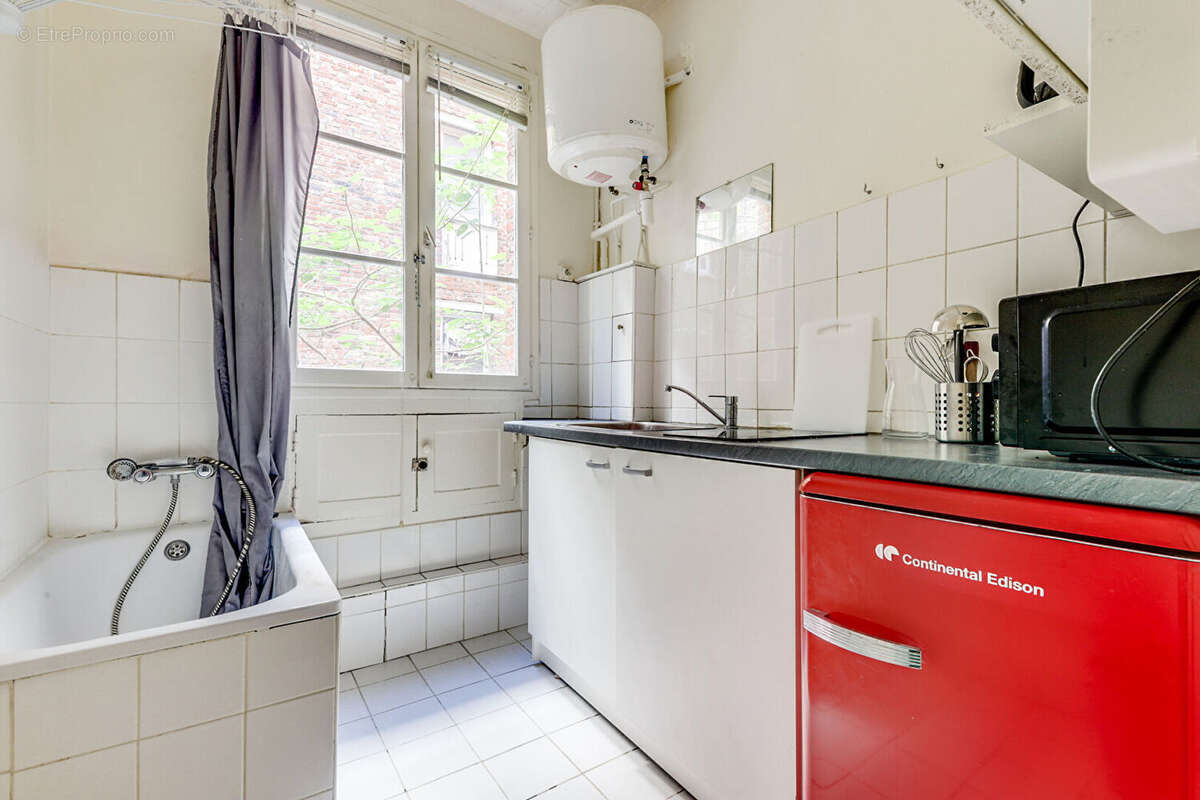 Appartement à PARIS-20E