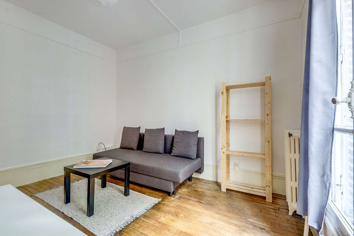 Appartement à PARIS-20E