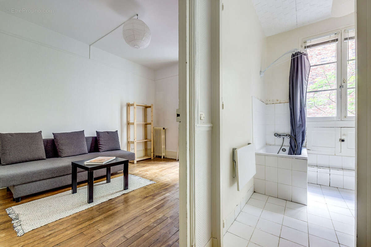 Appartement à PARIS-20E