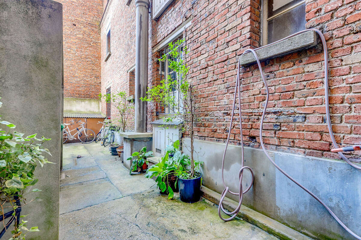 Appartement à PARIS-20E