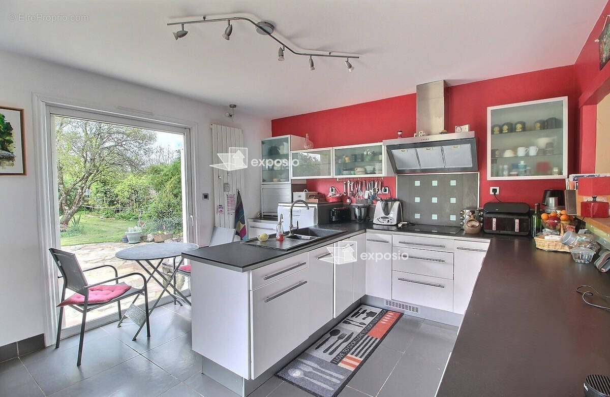 Maison à COULONGES-SUR-L&#039;AUTIZE