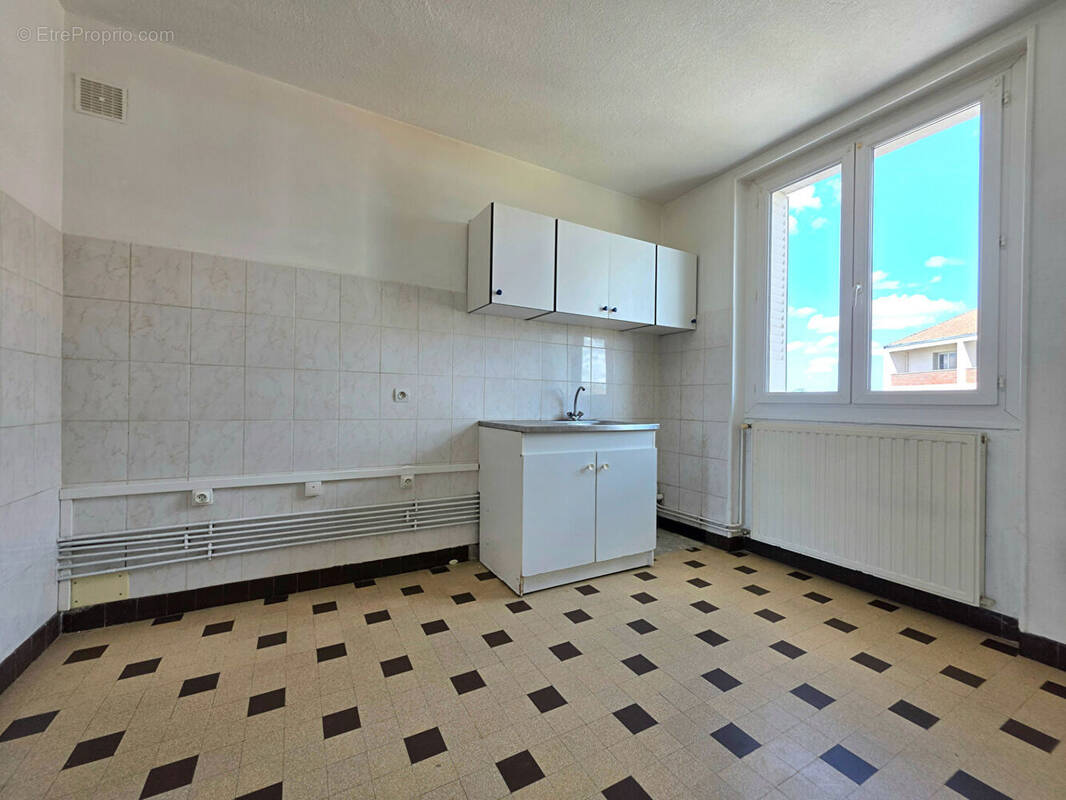 Appartement à ROMANS-SUR-ISERE