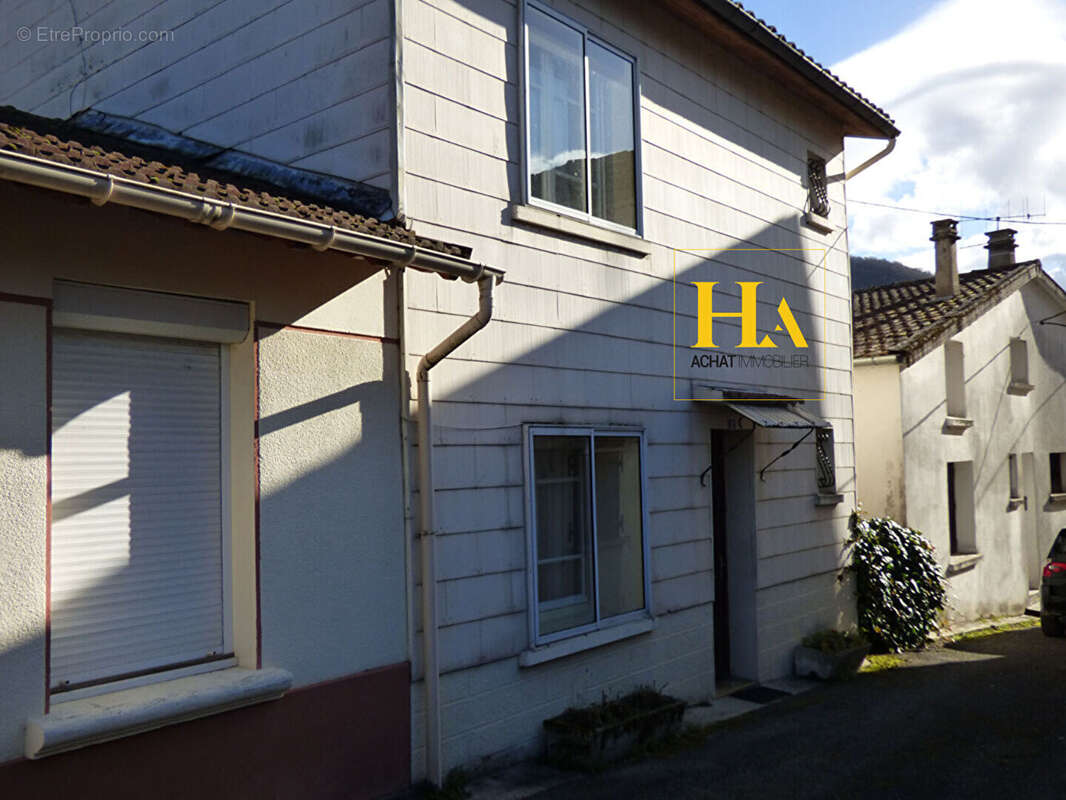 Maison à LA BASTIDE-SUR-L&#039;HERS