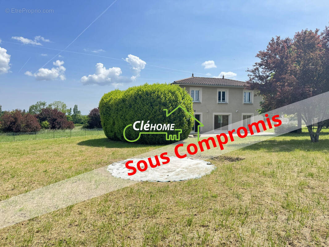 Maison à SAINT-GERMAIN-SUR-L&#039;ARBRESLE