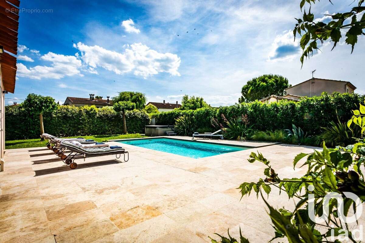 Photo 2 - Maison à MONTEUX