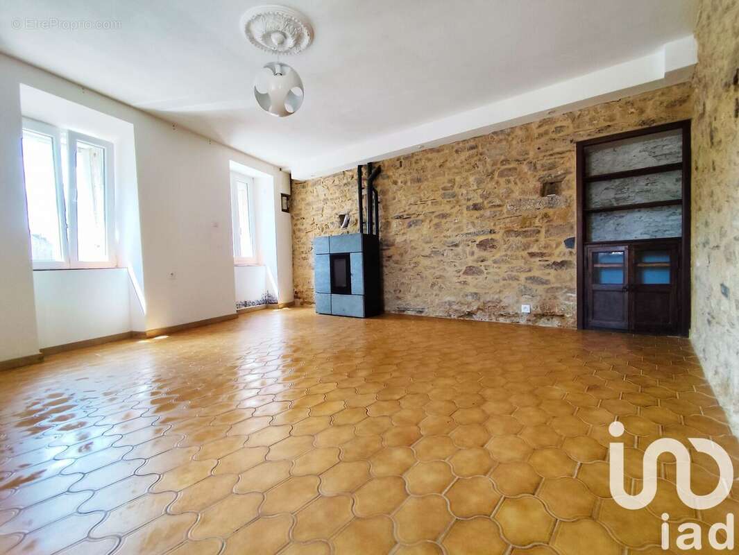 Photo 6 - Maison à SAINT-VINCENT-SUR-OUST