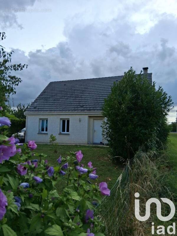 Photo 1 - Maison à CORMEILLES