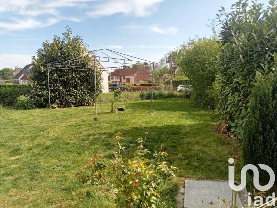 Photo 7 - Maison à CORMEILLES
