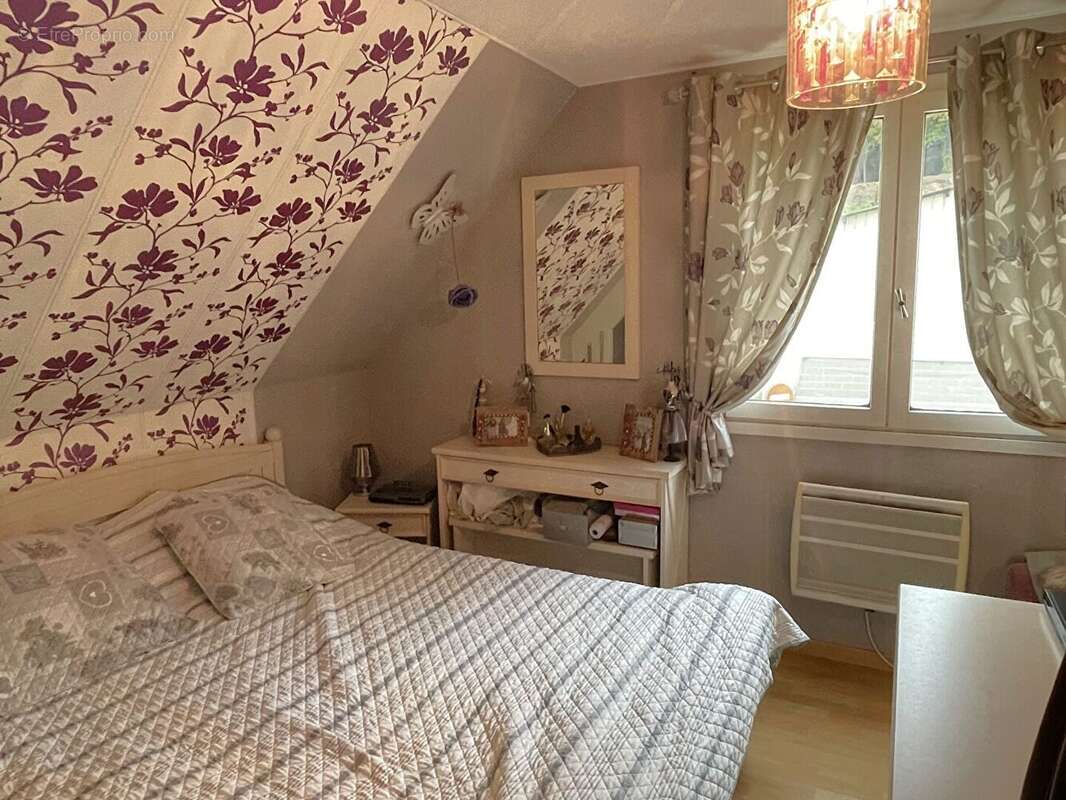 Maison à LILLEBONNE