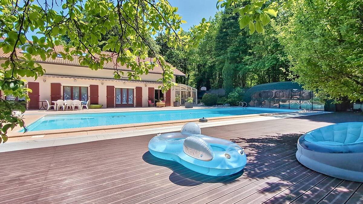 Maison à MONNETIER-MORNEX