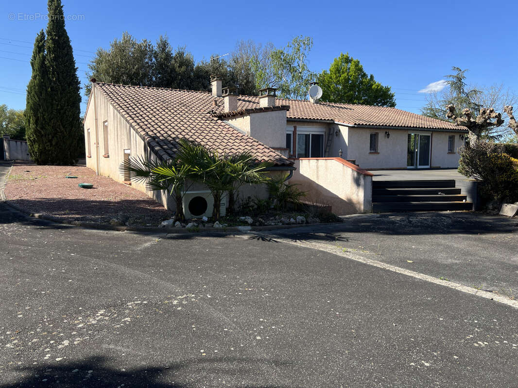 Maison à CASTELMAUROU