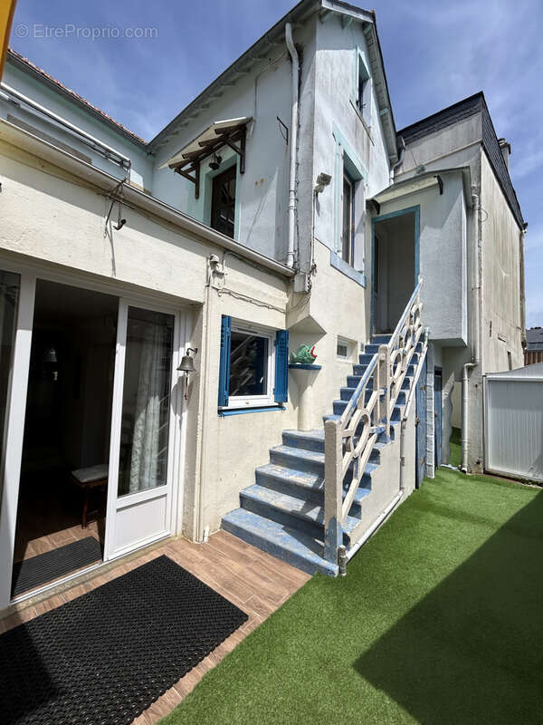 Maison à LOCMARIAQUER