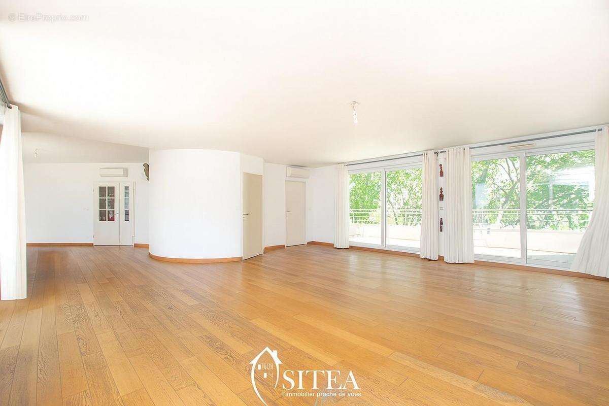 Appartement à COLOMIERS